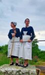 Mimi et Phine moins fières sur leurs rochers
